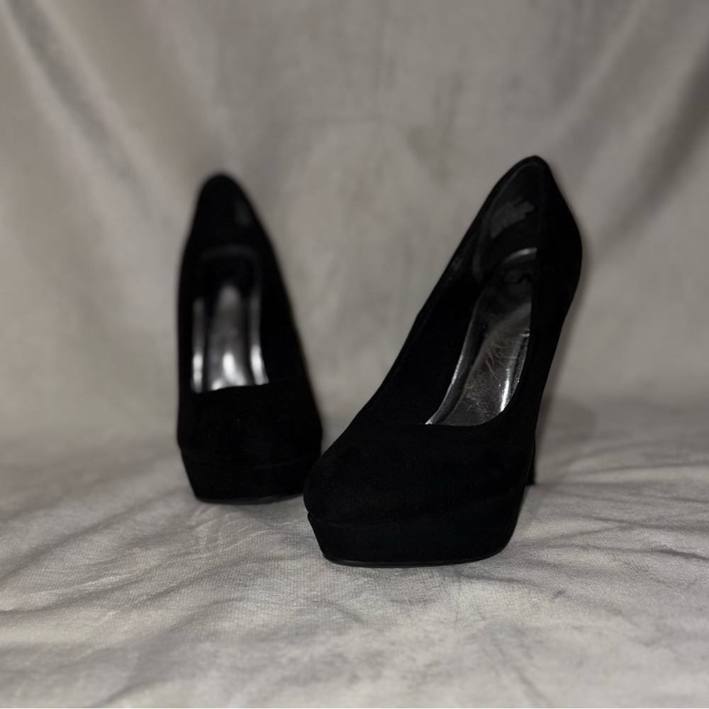 Chic Black Heels for Every Occasion